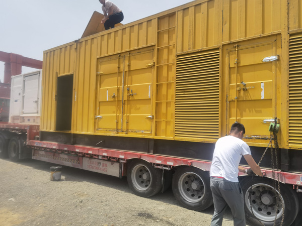 浦城除了负载情况和发动机维护，还有哪些因素会影响 200kw 柴油发电机的油耗？