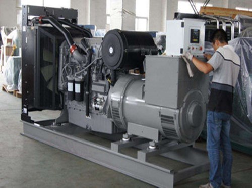 浦城柴油发电机组和储能设备配合使用的案例