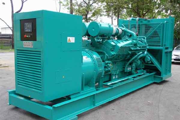 浦城柴油发电机组电压不稳定怎样维修？